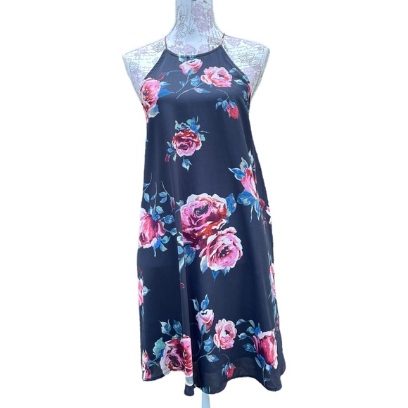 Everly Floral Halter Dress Size M - Picture 2 of 11